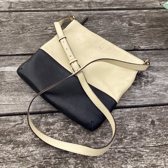 VTG Kate Spade ♠️ Pebbled Leather Bag Excellent Used Condition - Picture 1 of 14